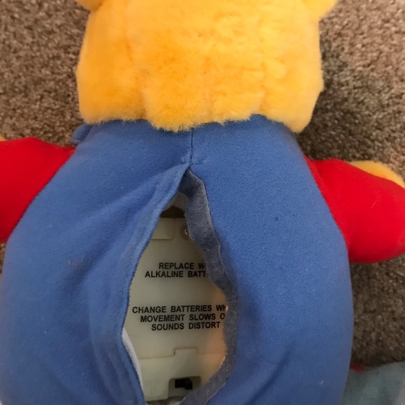 VTG Winnie the Pooh hug and wiggle talking plush Mattel 1997 Works - Picture 4 of 4